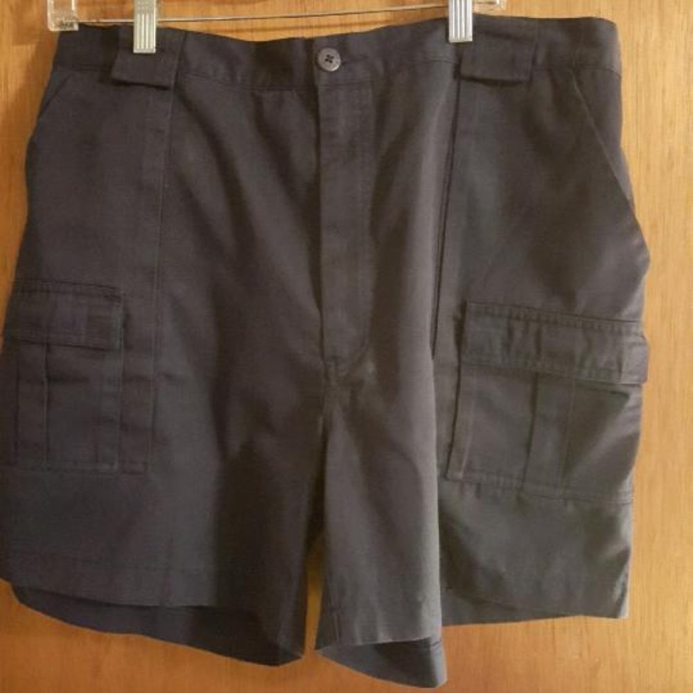 Weekender men's Navy shorts - size 42